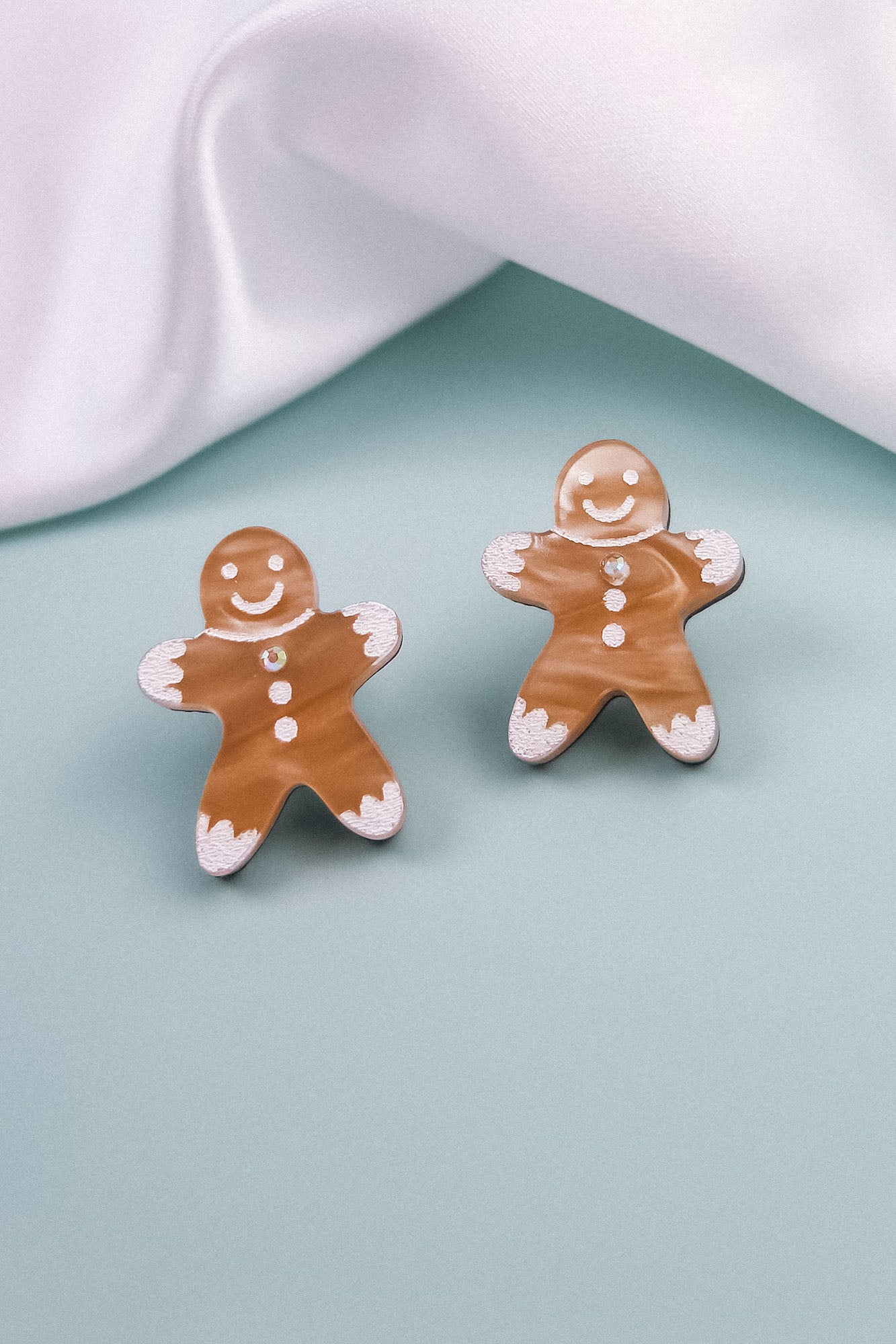 Gingerbread Man Studs - DORUZOVA
